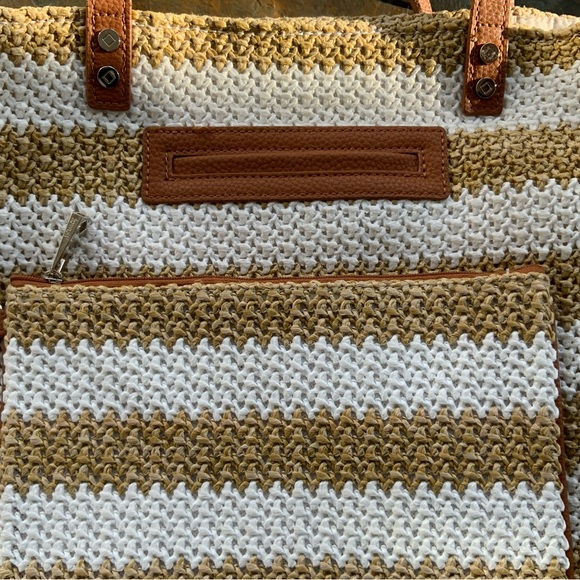 Thirty-one tote with matching clutch - Picture 7 of 8